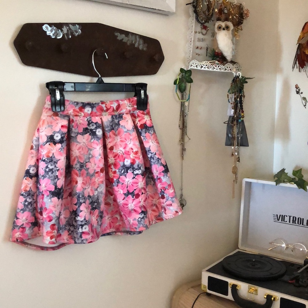 Bethany Mota floral skater skirt